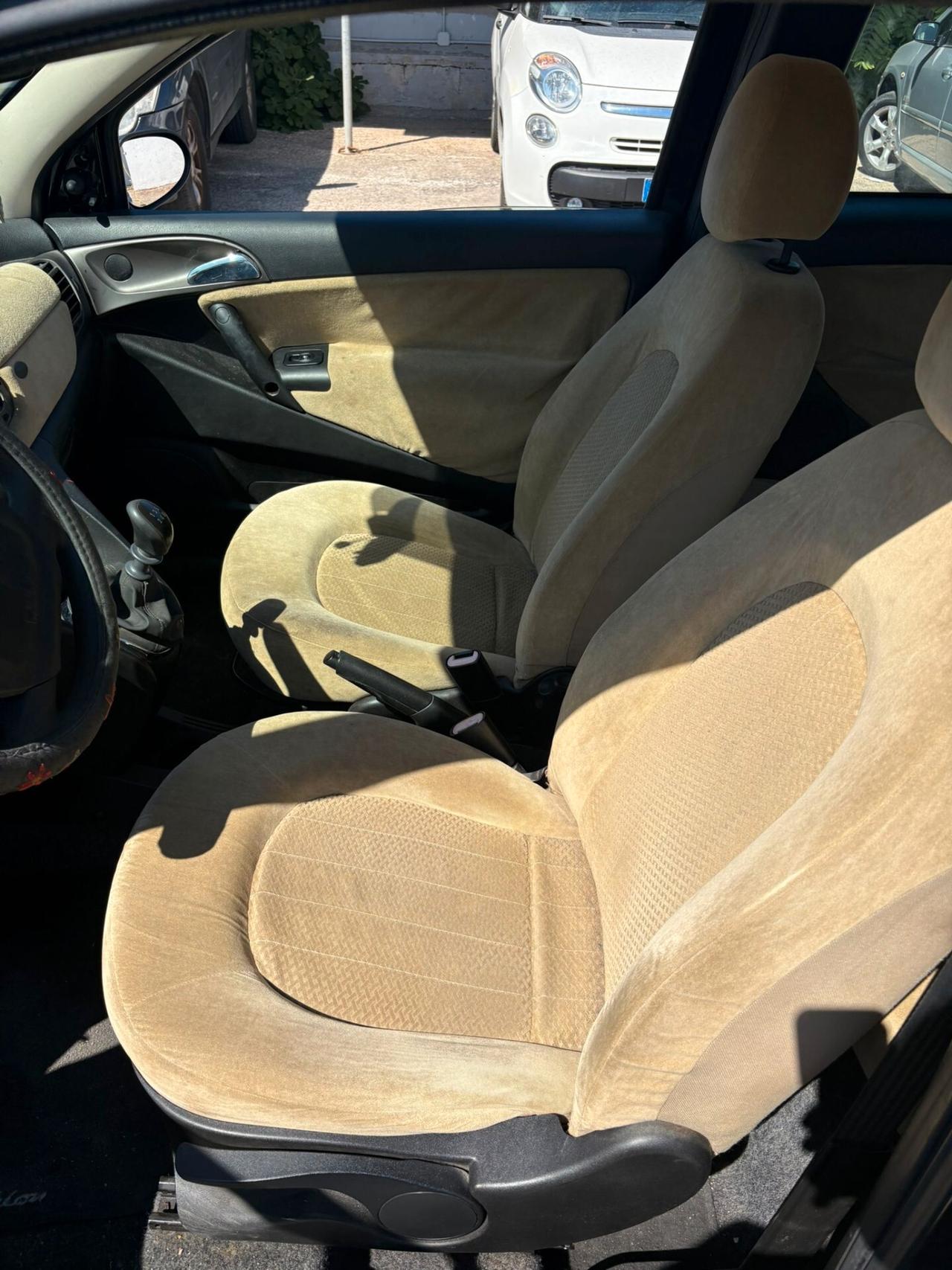 Lancia Ypsilon 1.2 16V Argento