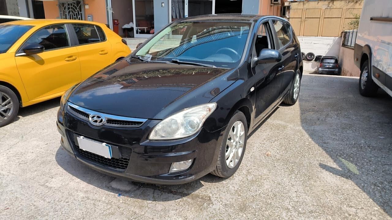 Hyundai i30 1.6 CRDi 90CV 5p.