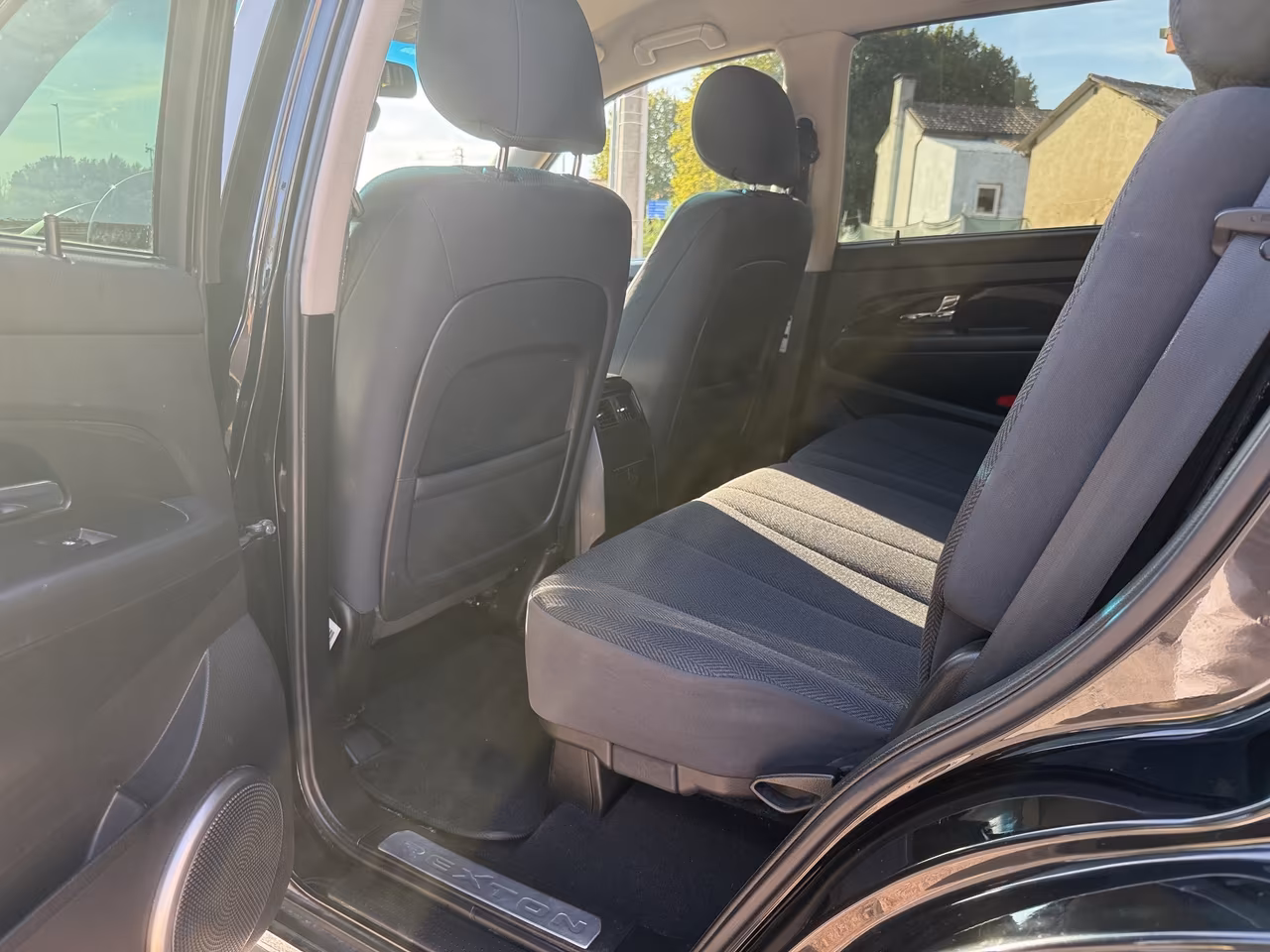 Ssangyong Rexton W 2.2 Diesel 4WD M/T Plus 7 POSTI