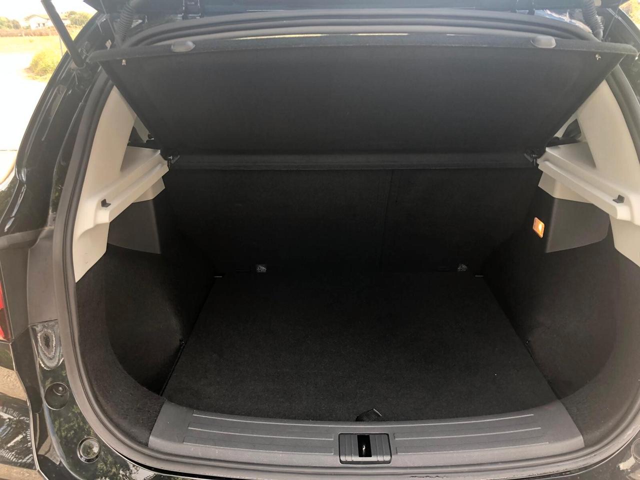 Mg ZS MZ 1.0 T-GDI AUTOMATICA LUXURY