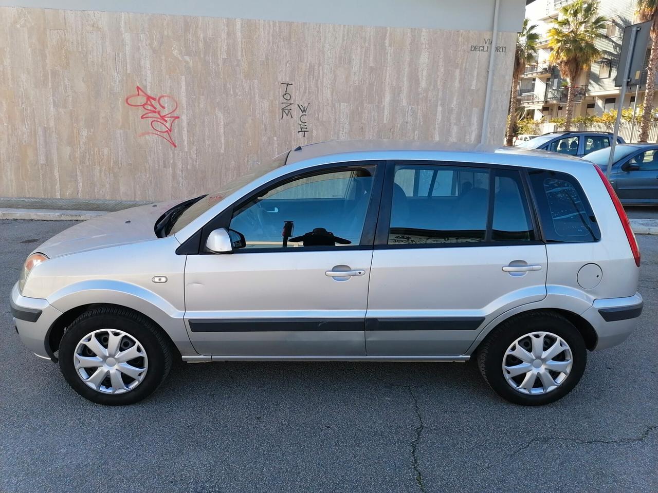 Ford Fusion 1.4 TDCi 5p. 2006