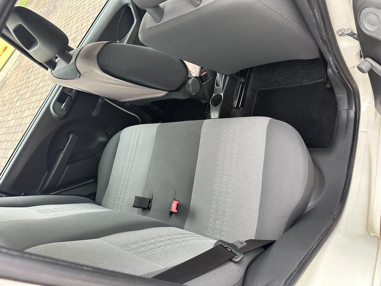 Fiat Panda 1.4 metano 2012 NEOPATENTATI