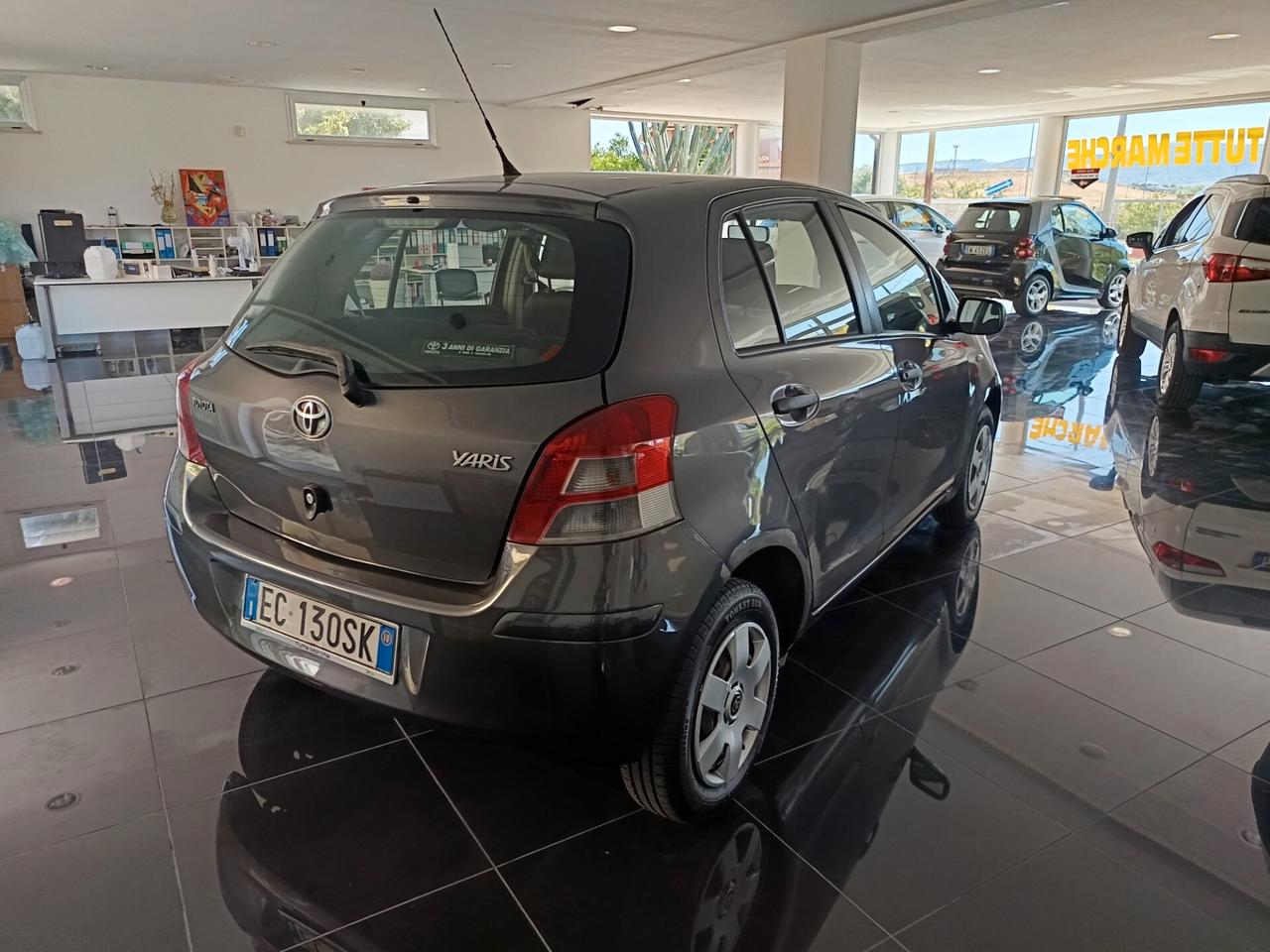 Toyota Yaris 1.0 5 porte BENZINA