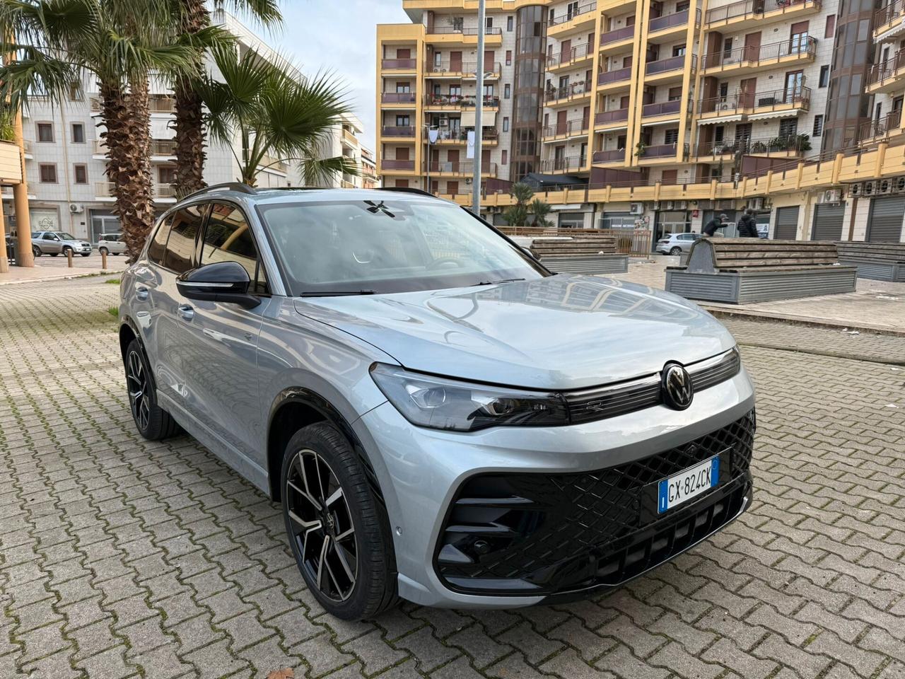 Volkswagen Tiguan 2.0 TDI 193 CV DSG 4MOTION R-Line Plus