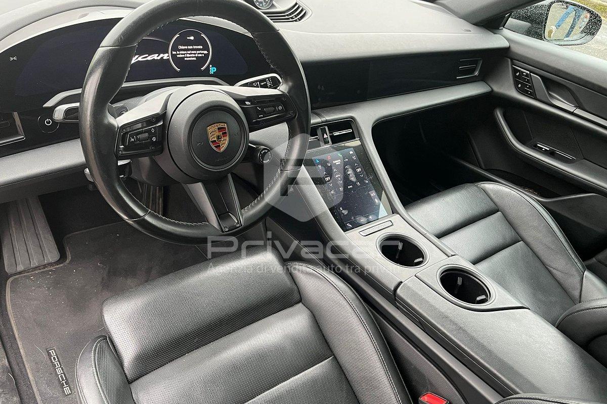 PORSCHE Taycan 4S