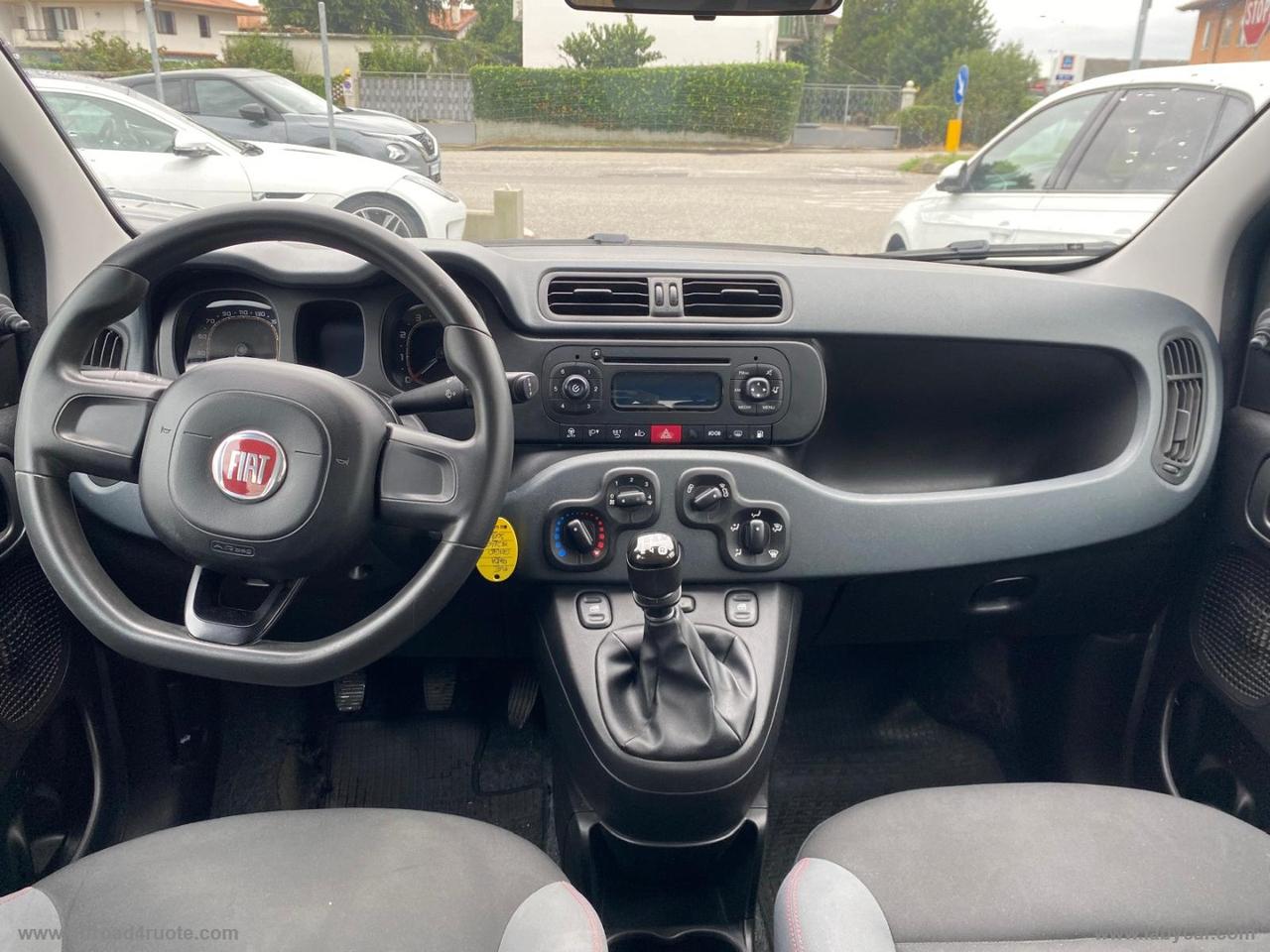 FIAT Panda 0.9 TwinAir Turbo Nat. Power Easy FIAT PANDA 0.9 t.air t natural power 80cv NEOPATENTATO