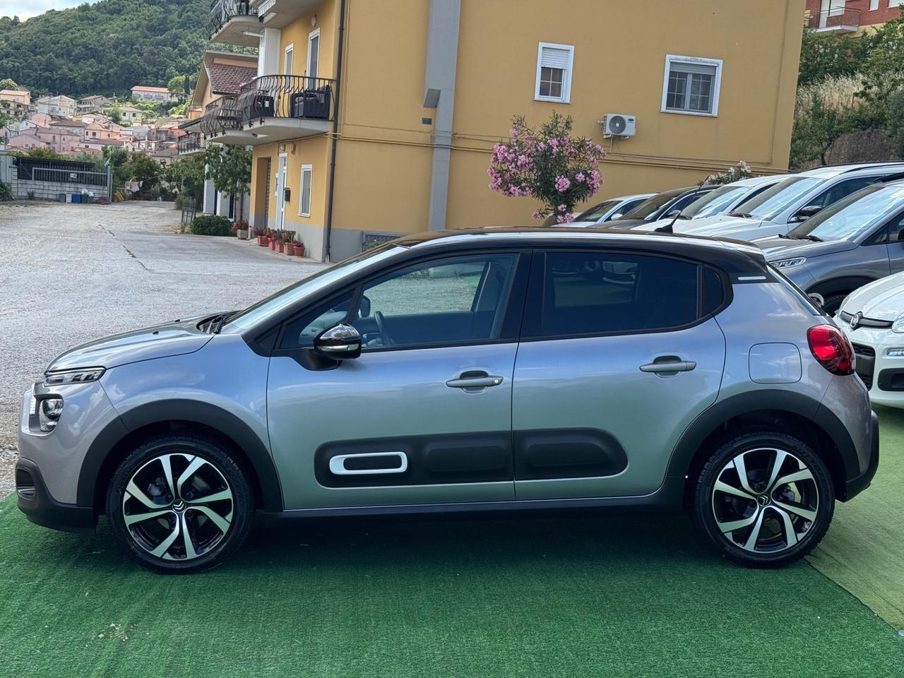 Citroen C3 BlueHDi 100 S&S Shine Pack