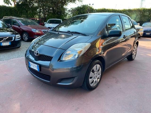 Toyota Yaris 1.0 5 porte, UNIPROPRIETARIO , OK NEOPATENTATI!!
