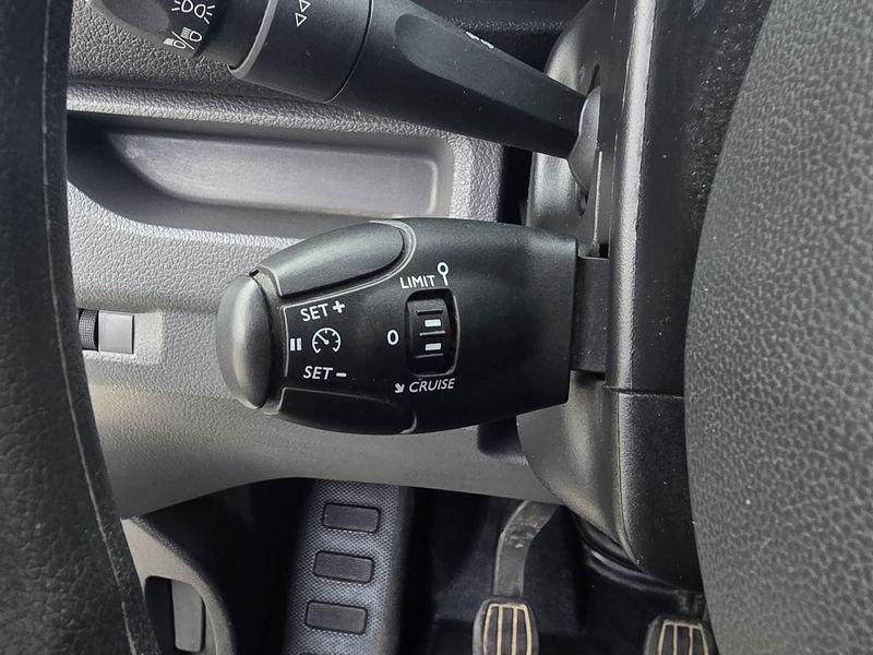 Peugeot Expert Expert 2.0 BlueHDi 120 S&S PC-TN Furgone Premium Compact