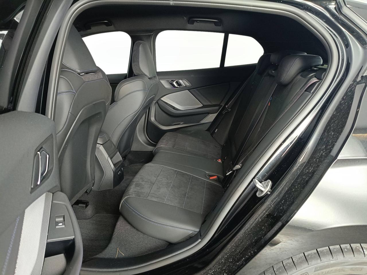 BMW Serie 1 F70 - 120d 48V MSport auto
