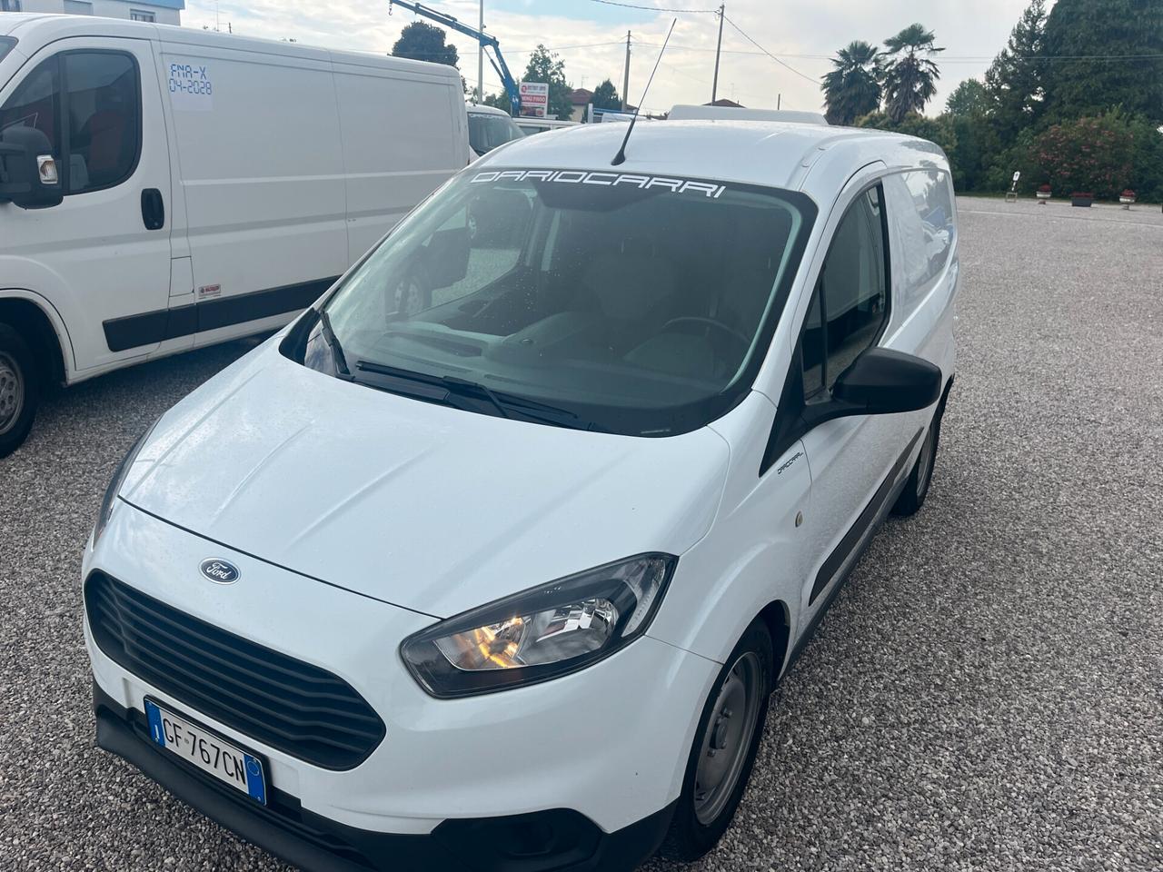 FURGONE FORD Transit Courier anno 2021