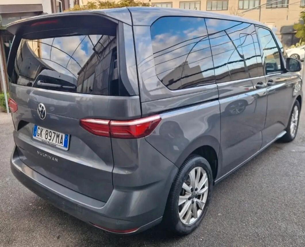 Volkswagen Multivan 2.0 TDI 150CV DSG Life7 posti