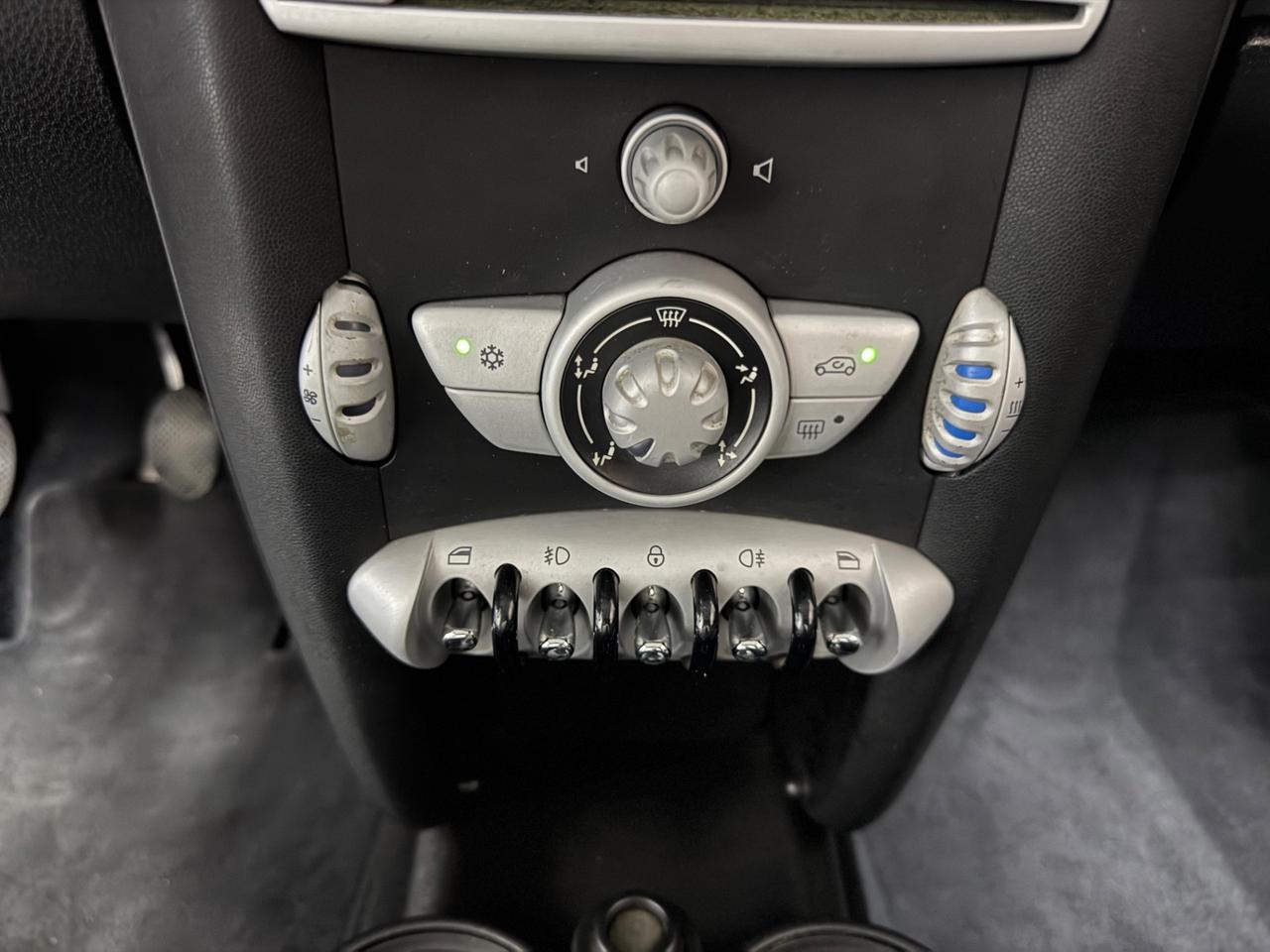 Mini Cooper D 1.6 Diesel R56