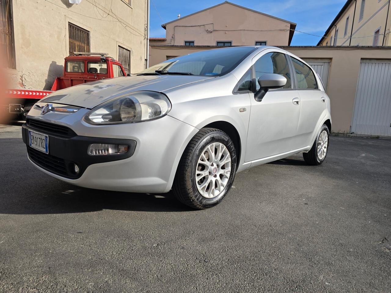 Fiat Punto evo 1.2 dynamic 130 mila km perfetta neopatentati ok