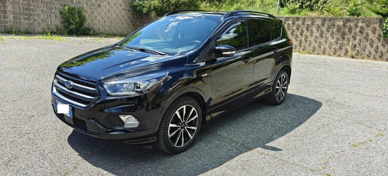 Ford Kuga 2.0 tdci Titanium Business s&s awd 150cv powershift