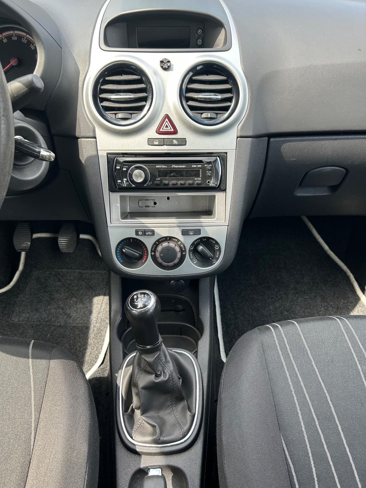 Opel Corsa 1.2 5 porte Cosmo *GPL FINO 2029*