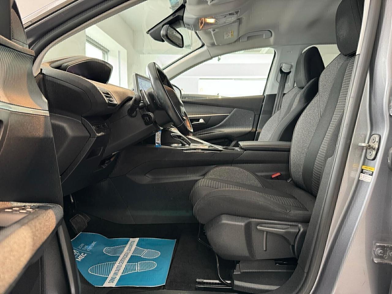 Peugeot 3008 BlueHDi 130 S&S Allure