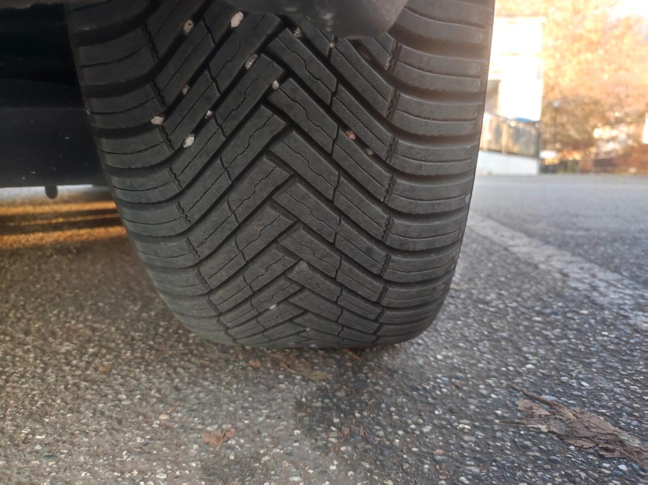 Volkswagen Golf 5p 2.0 tdi Highline 150cv dsg