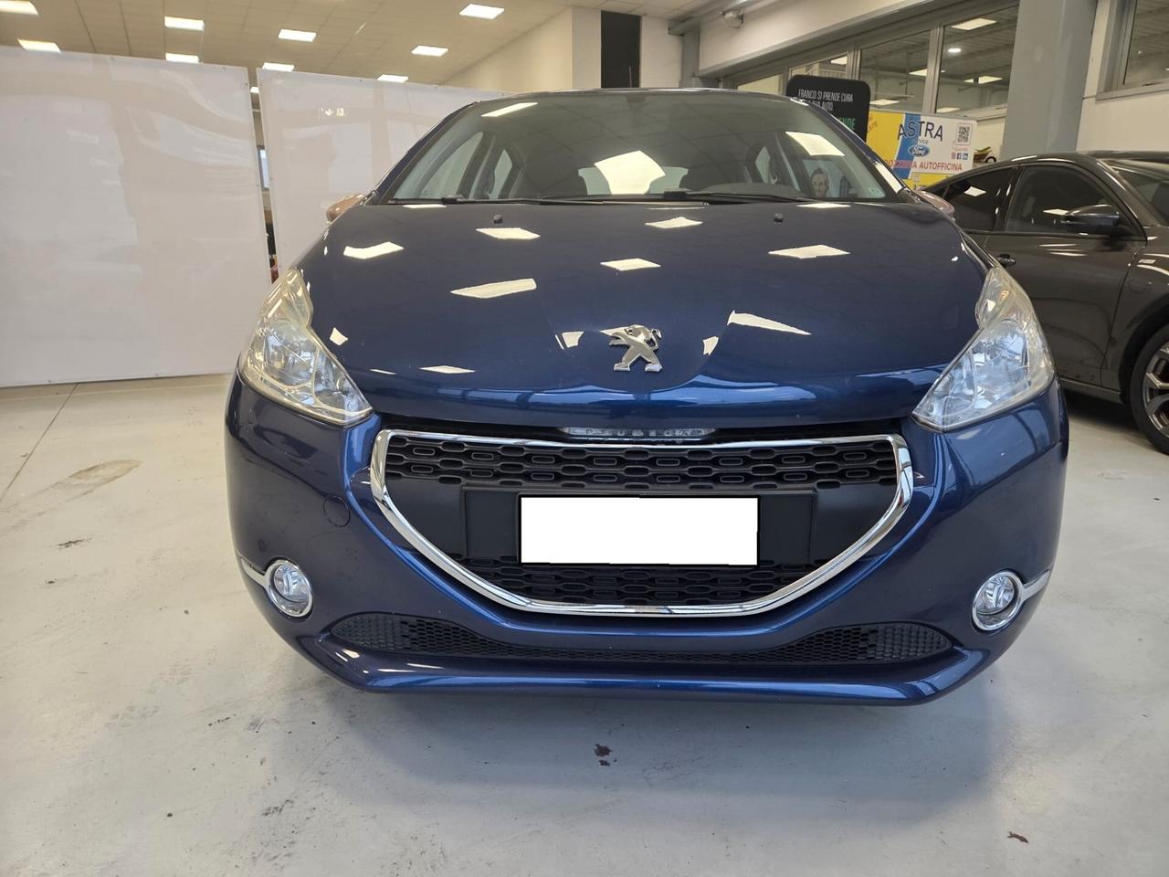 Peugeot 208 5 porte Allure - 2014