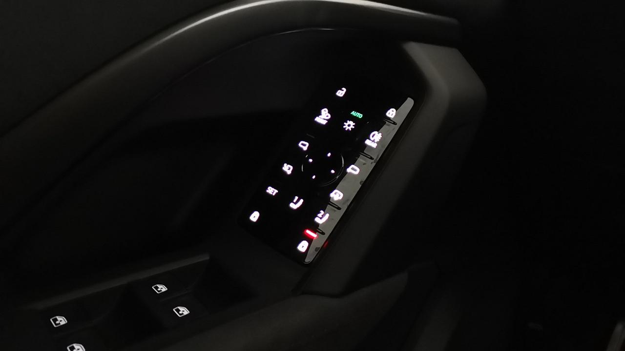 AUDI Q5 II 2025 Sportback - Q5 Sportback 2.0 tdi mhev+ S line edition quattro 204cv s-tronic