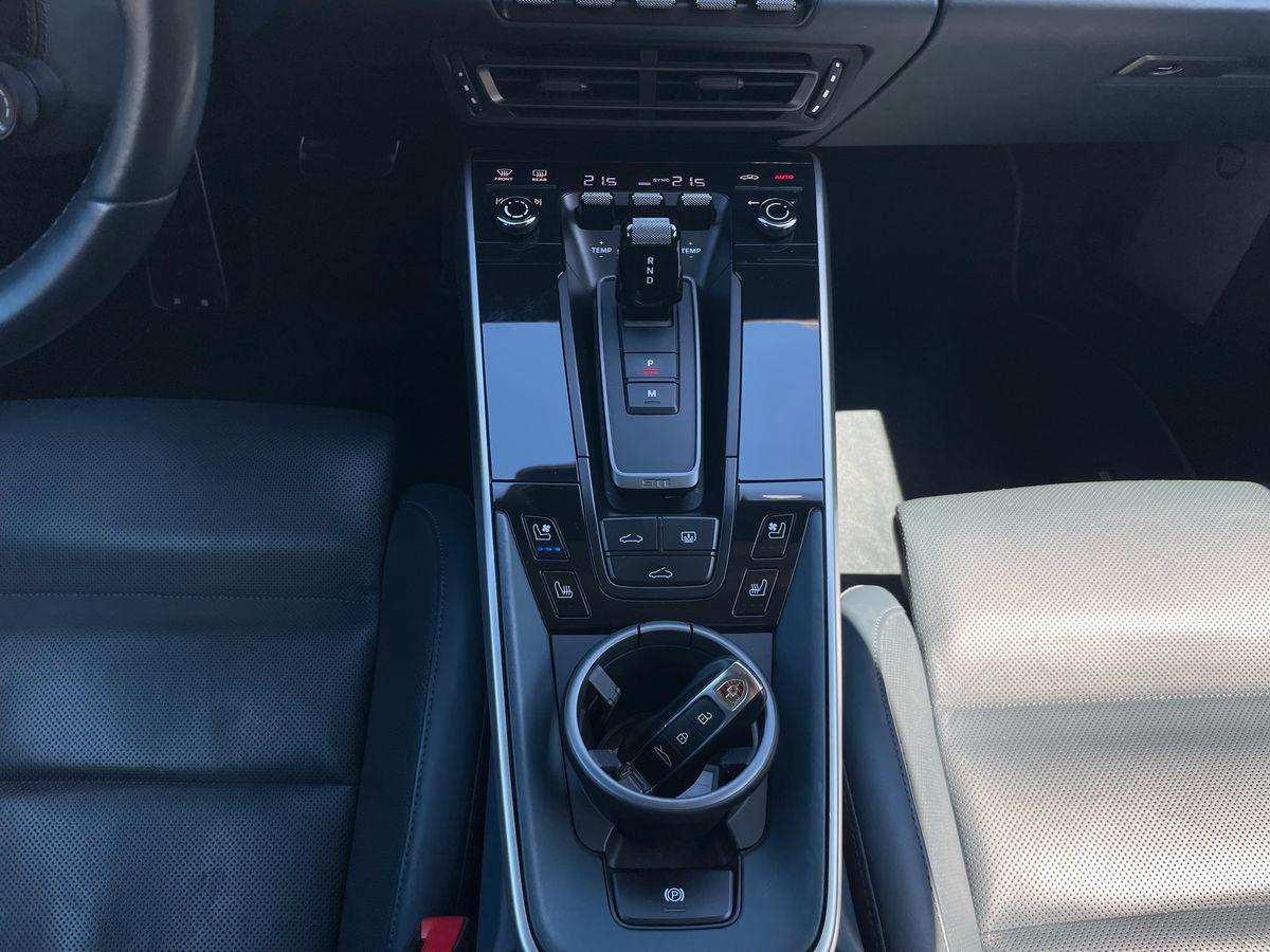 PORSCHE 911 Coupe 3.7 Turbo S auto