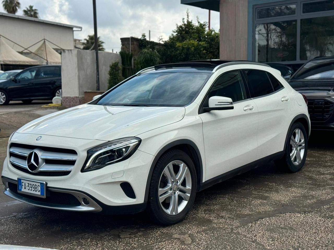 Mercedes-benz GLA 180 d Sport TETTO APRIBILE