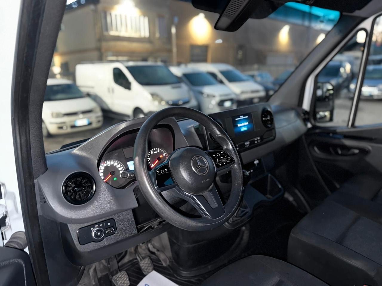 Mercedes Benz SPRINTER 311 CDI (FURGONE