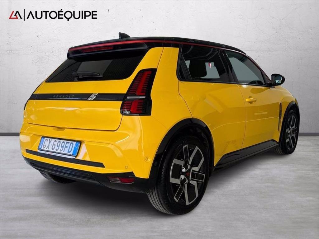 RENAULT Renault 5 E-Tech Iconic Cinq comfort range 150cv del 2024