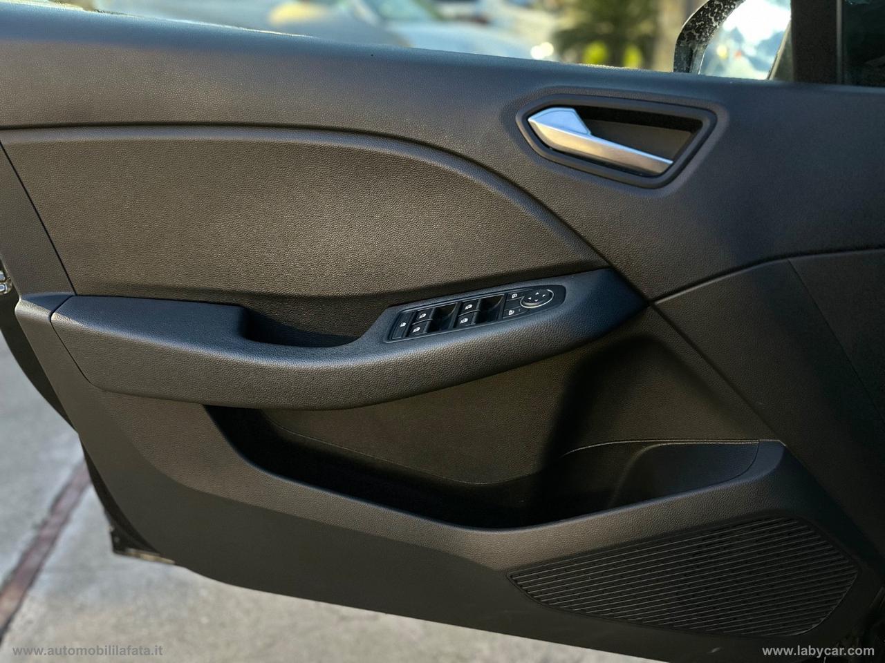 RENAULT Clio Blue dCi 100 CV Evolution DIESEL IDEALE PER NEOPATENTATI