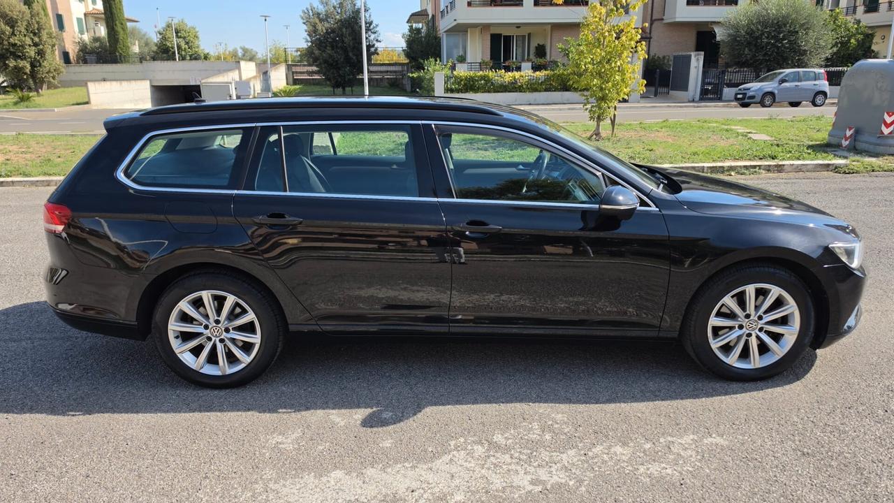Volkswagen Passat Business Variant 1.6 TDI Trendline BlueMotion Tech.