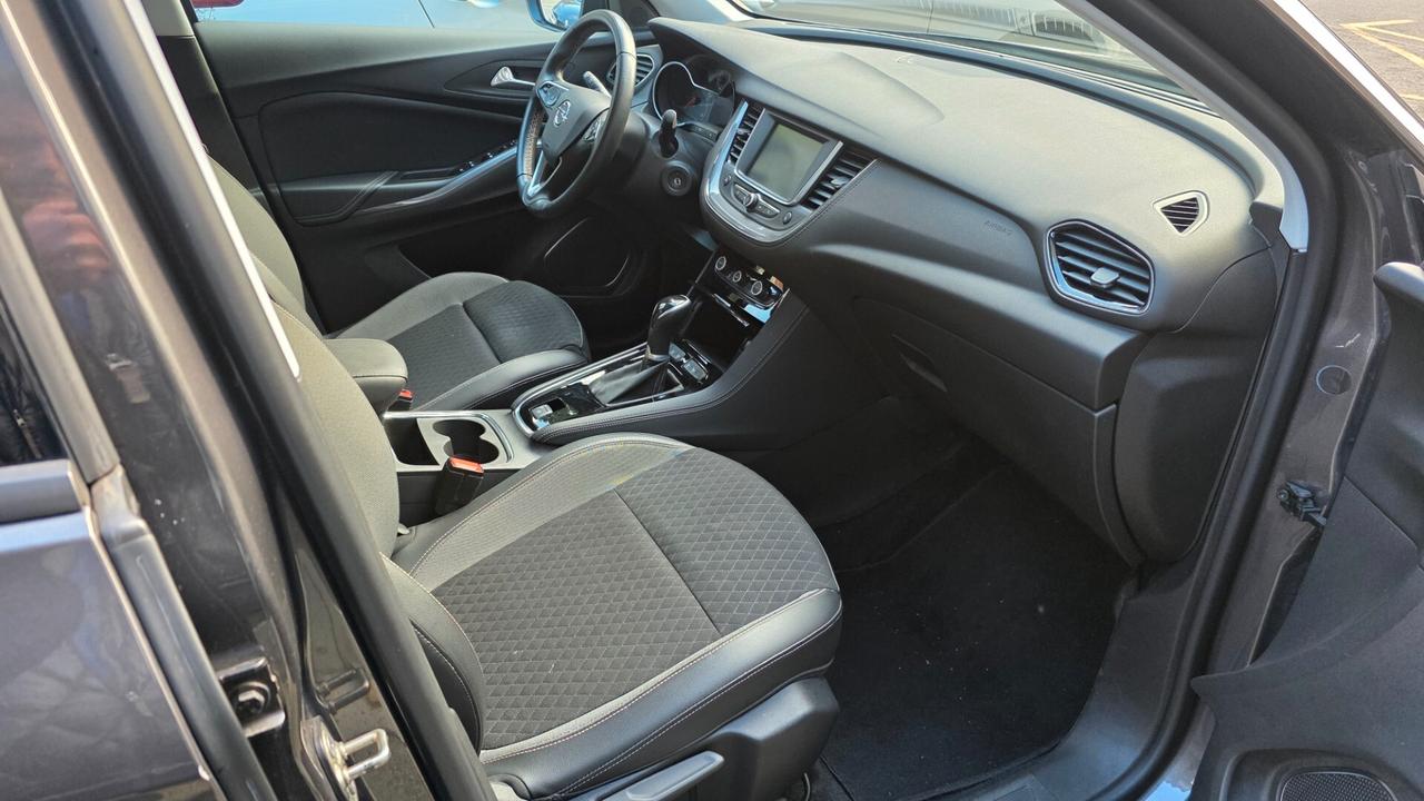 Opel Grandland X 1.5 diesel Ecotec Start&Stop aut. Elegance AT8