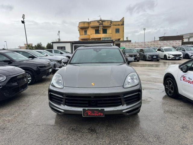 PORSCHE Cayenne 3.0 V6