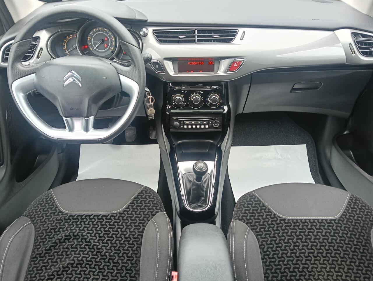 Citroen C3 1.1 Exclusive GPL fino al 2023 uni proprietario