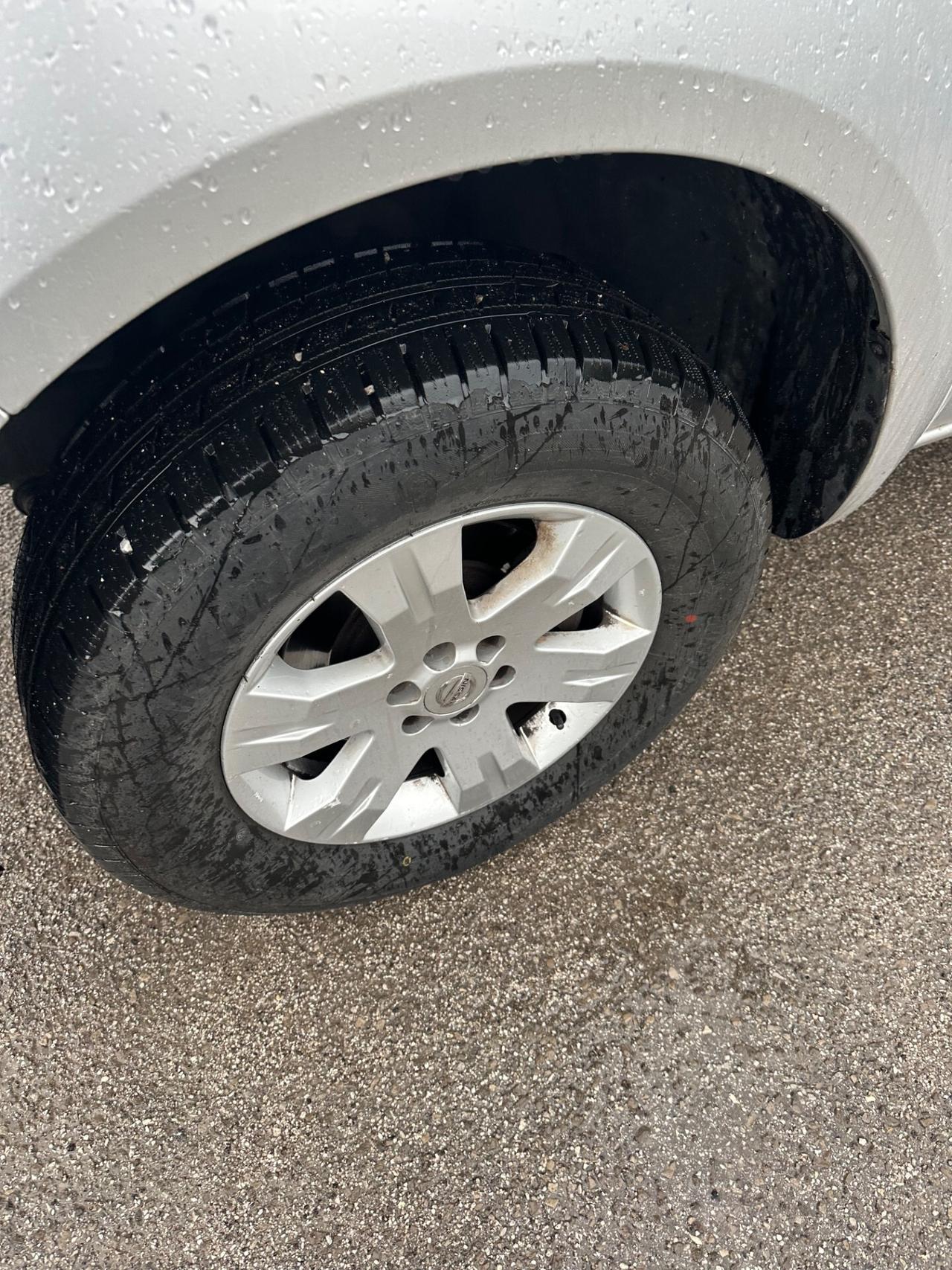 Nissan Pathfinder 2.5 dCi LE