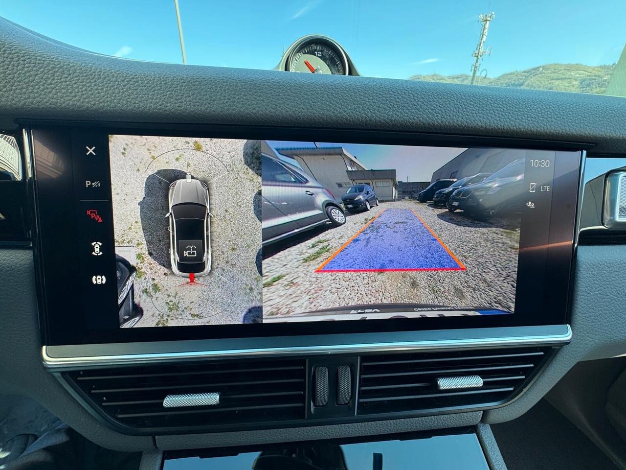 Porsche Cayenne Coupé 3.0 V6 E-Hybrid Platinum Edition