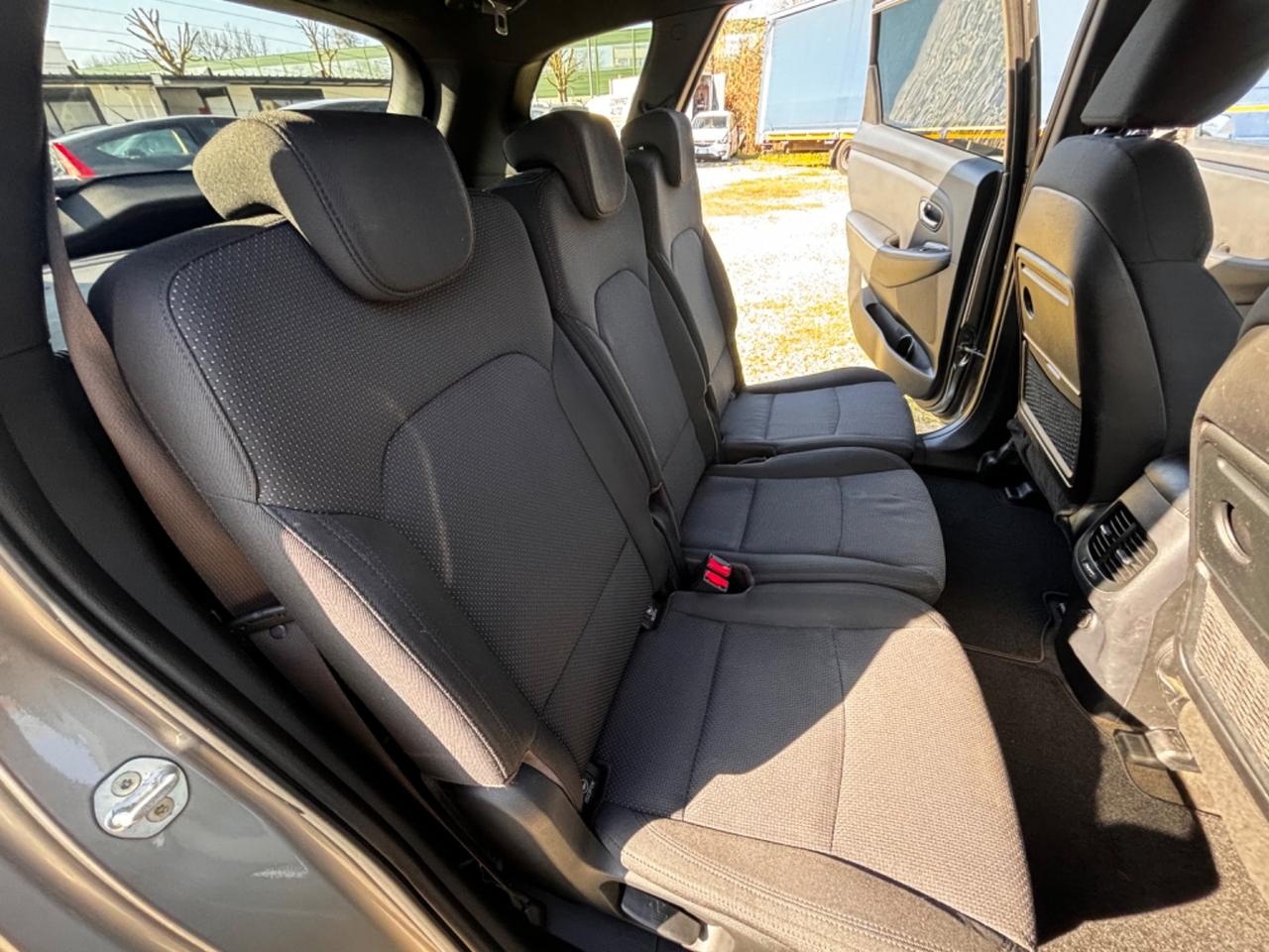 Kia Carens 1.7 CRDi 115 CV Class