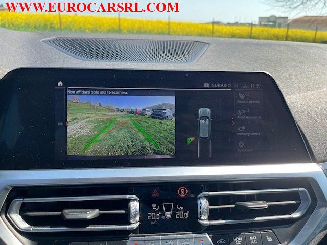 BMW 318 d 48V Touring Sport + Gancio Traino