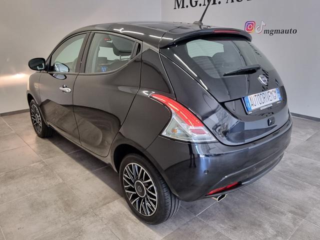LANCIA Ypsilon 1.0 FireFly 5 porte S&S Hybrid Platino