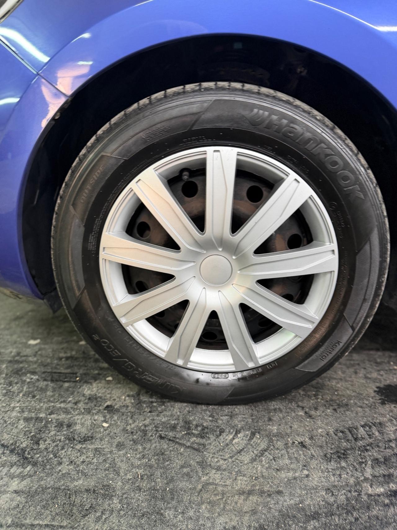 KIA RIO (anno 2013)