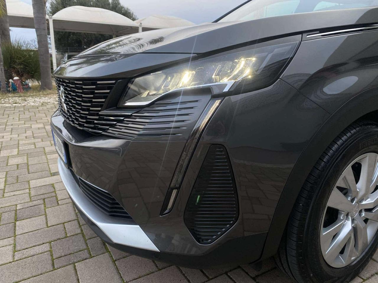 Peugeot 3008 BlueHDi 130 S&S EAT8 Business