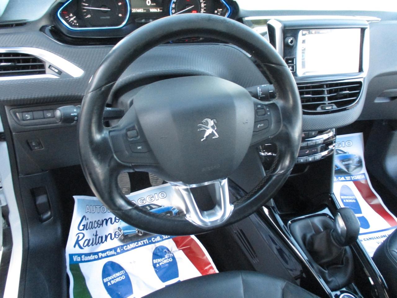 Peugeot 2008 BlueHDi 100 Black Matt 2015