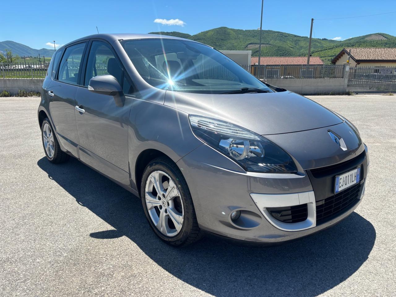 Renault Scenic Scénic X-Mod 1.5 dCi 110CV Dynamique