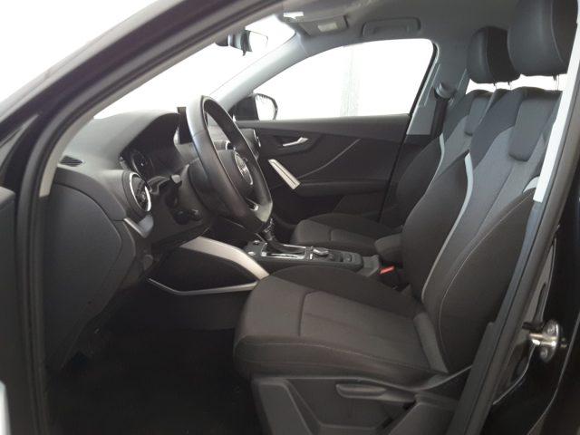 AUDI Q2 30 TDI S tronic Identity Black