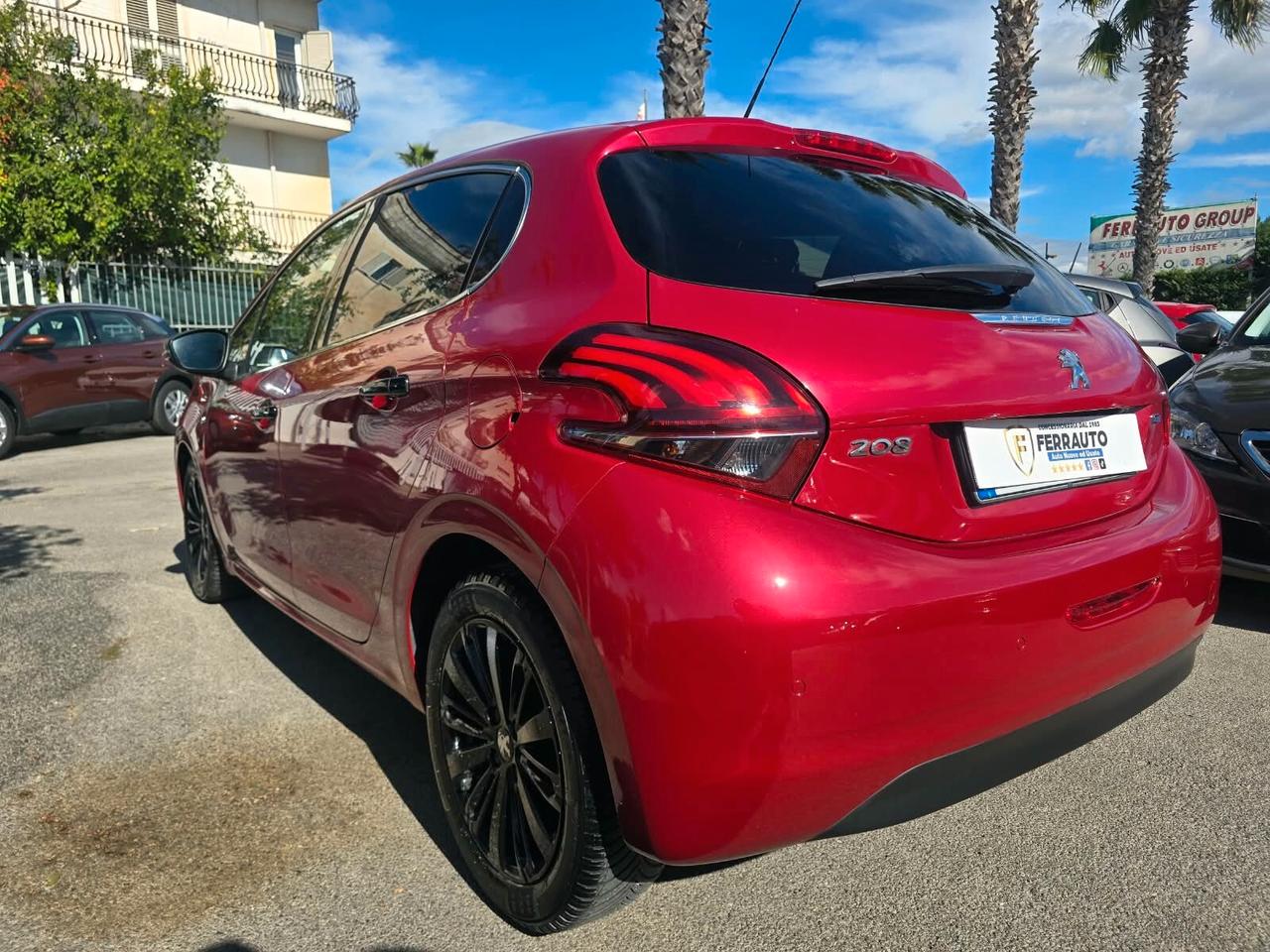 Peugeot 208 BlueHDi 75 5 porte Allure