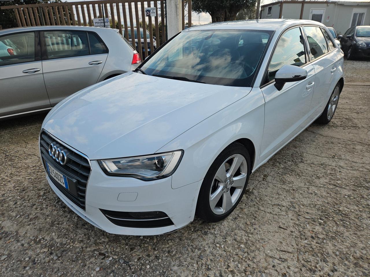 Audi A3 1.6 TDI clean diesel S tronic Business