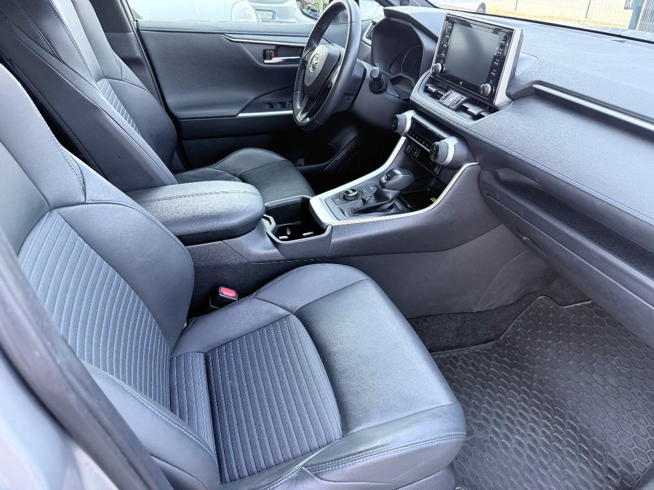 Toyota RAV4 2.5 vvt-ie h Style awd-i 222cv e-cvt