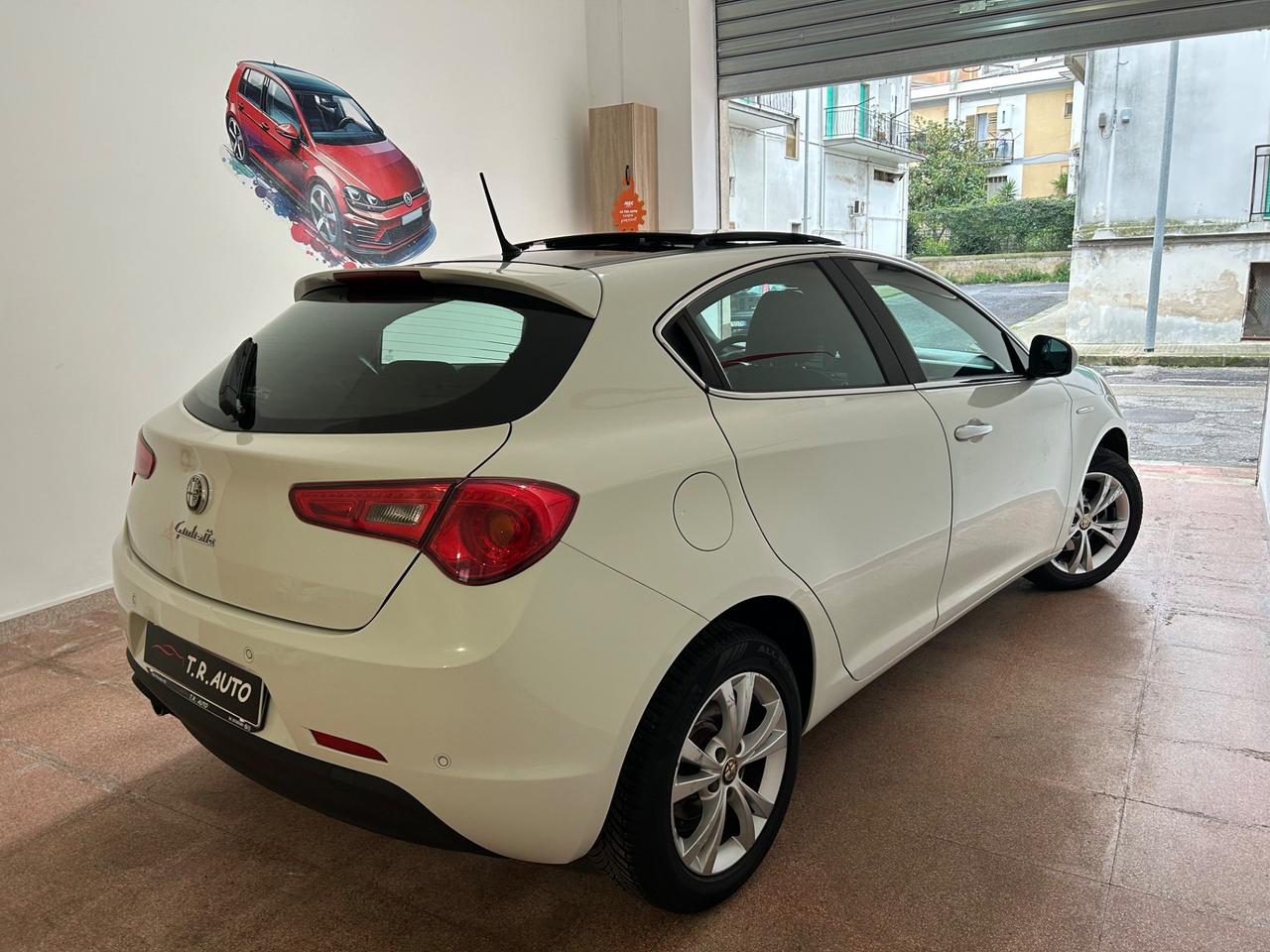 Alfa Romeo Giulietta 1.6 JTDm-2 105 CV Tetto Apribile UNICO PROPRIETARIO