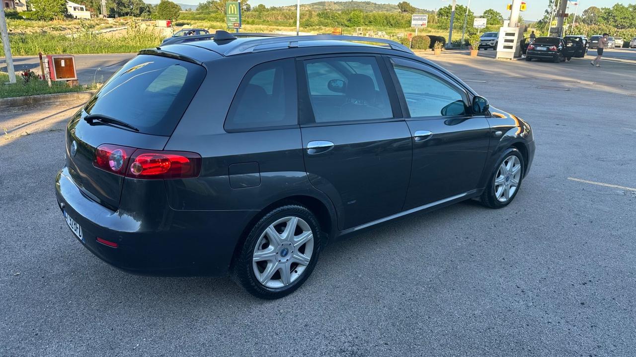 Fiat Croma 1.9 Multijet 16V Must