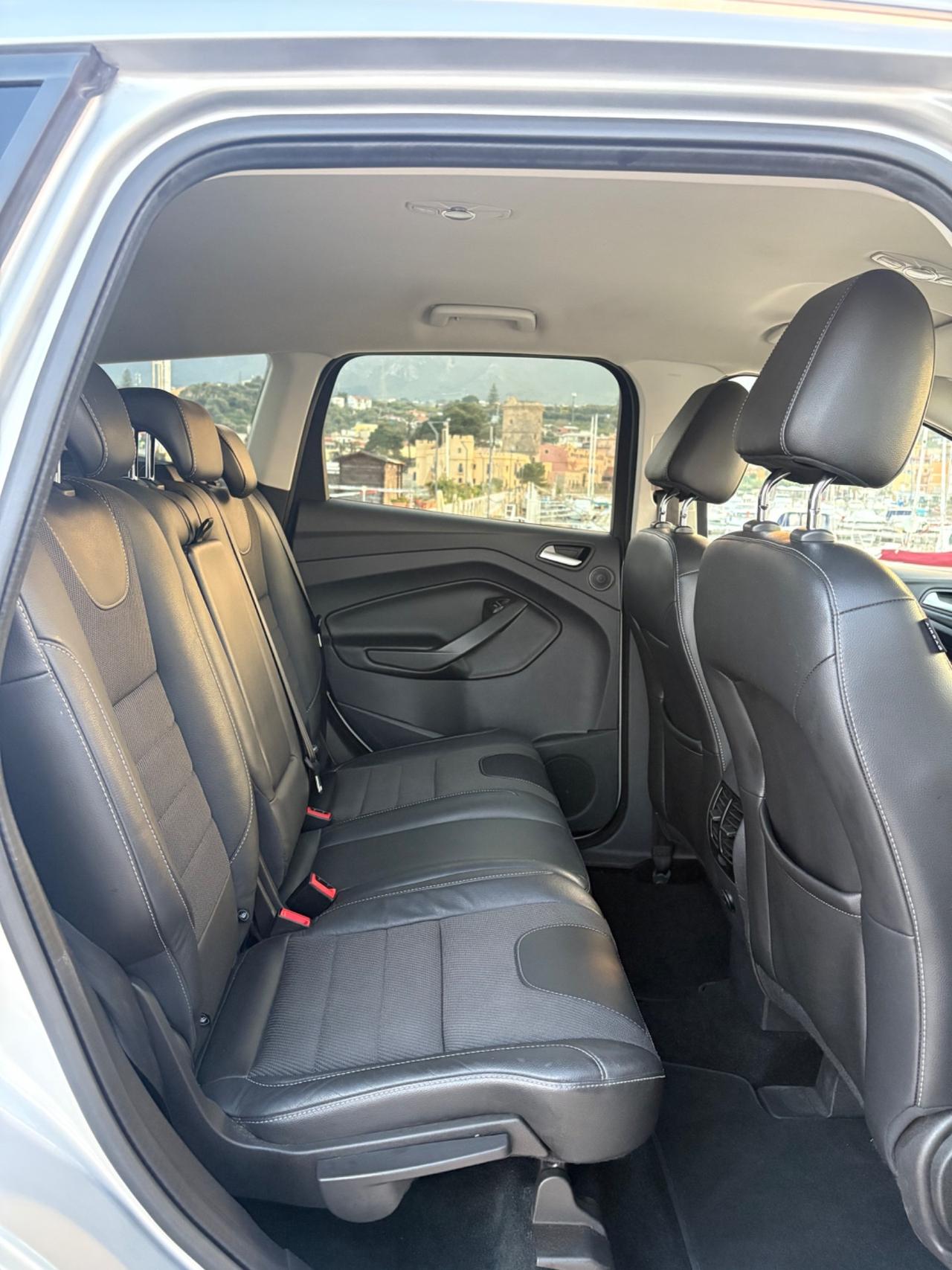 Ford Kuga 2.0 TDCI 150 CV S&S 4WD Business