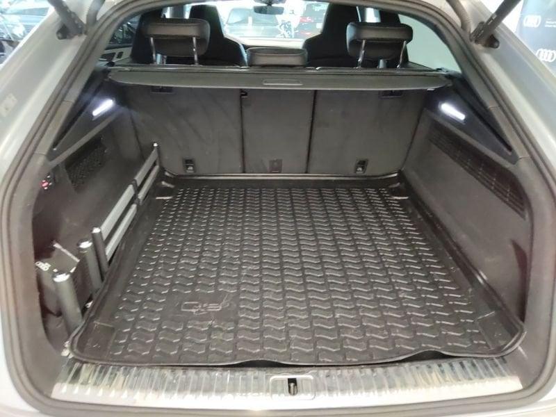 Audi Q8 Q8 55 TFSI e quattro tiptronic Sport